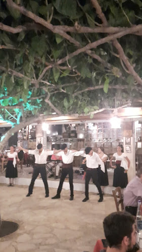 Το σπίτι του Πολιού - Αστέρι