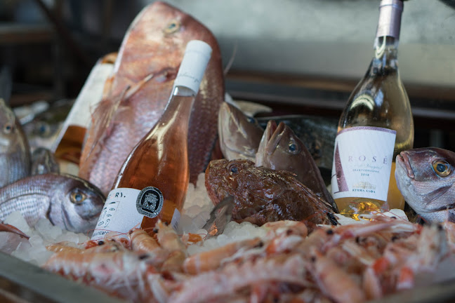 ΙΩΛΚΟΣ - Γεύσεις Θάλασσας - Γαστρονομία και φιλοξενία