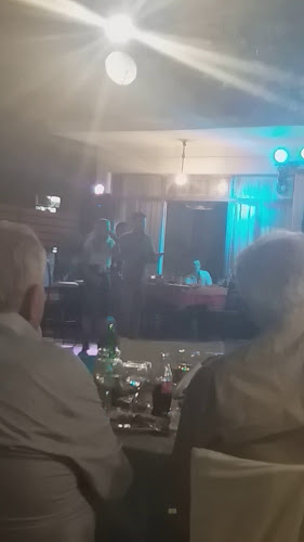 Παράδεισος - Γαστρονομία και φιλοξενία