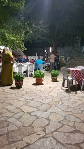 Opinii despre Ταβέρνα Η Μέτζενα în Πλατανόβρυση - Γαστρονομία και φιλοξενία