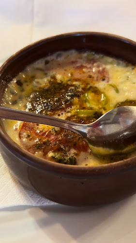 Comentarii opinii despre Μετσοβίτικο Σαλόνι