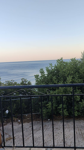 Ικαρίας, Ξυλοσυρτης 833 00