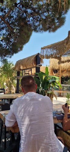 Opinii despre Pachis Beach Bar în Θάσος - Γαστρονομία και φιλοξενία