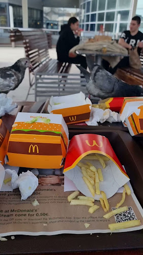 McDonald's One Salonica Outlet Mall - Θεσσαλονίκη