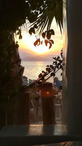 Banana Restaurant - Γαστρονομία και φιλοξενία