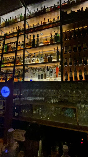 Opinii despre Sway Cocktail & Food Bar Corfu în Κέρκυρα - Γαστρονομία και φιλοξενία