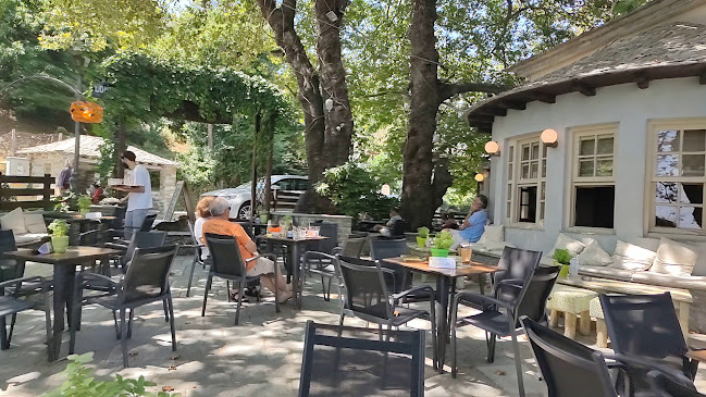 Opinii despre AgnaDi café în Τσαγκαράδα - Γαστρονομία και φιλοξενία