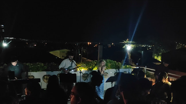 Σταθμός comfort food & cocktails