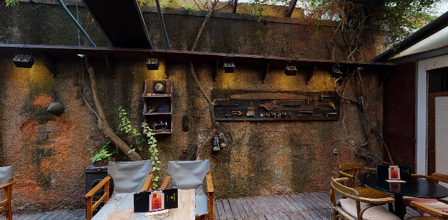 Opinii despre Στοα Καφέ Μπαρ în Λαύριο - Γαστρονομία και φιλοξενία