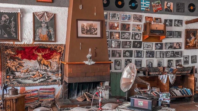 Comentarii opinii despre Καφενείον Περνός & Στου Πλαστήρα