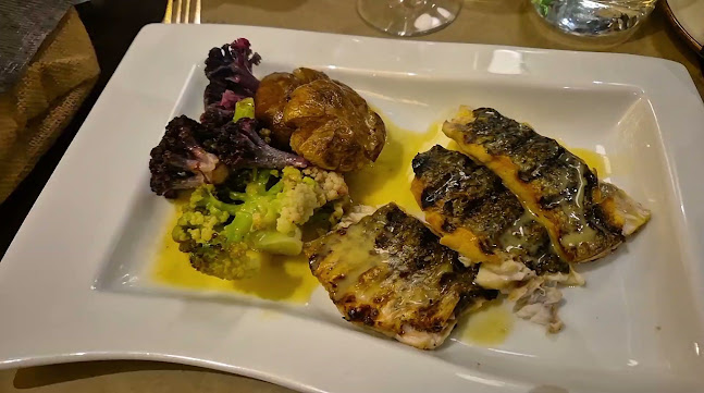 Opinii despre Seawolf Athens Restaurant în Αθήνα - Γαστρονομία και φιλοξενία