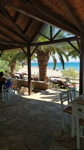 Opinii despre Glyfada Beach Restaurant în Valtaki - Γαστρονομία και φιλοξενία