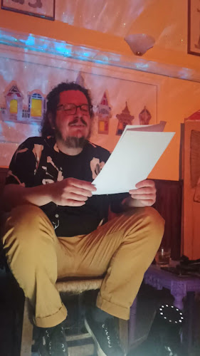 Μακαρι - Γαστρονομία και φιλοξενία