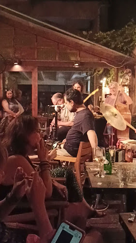 Στοα Καφέ Μπαρ - Γαστρονομία και φιλοξενία