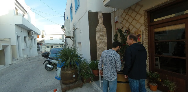 Opinii despre OINOHOROS Wine Bar & Shop în Νάξος - Γαστρονομία και φιλοξενία