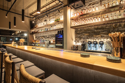 Novus Cafe - Restobar