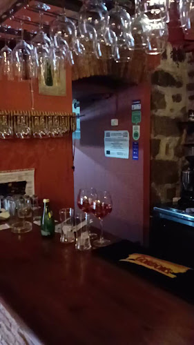 Opinii despre Ampelos Wine Bar în Πόρος - Γαστρονομία και φιλοξενία