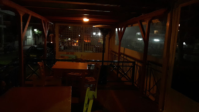 Opinii despre Η Μουριά în Λουτράκι - Γαστρονομία και φιλοξενία