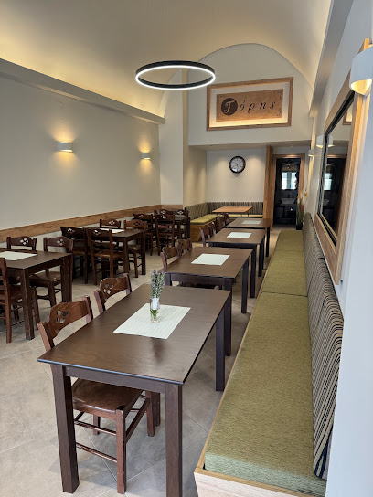 Toris Restaurant
