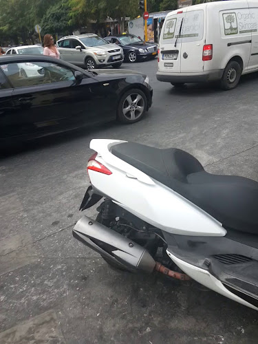 Opinii despre 13 Sweeties and Salties în Χανιά - Γαστρονομία και φιλοξενία