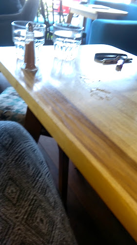Opinii despre Marabu Bay CAFE în Πειραιάς - Γαστρονομία και φιλοξενία