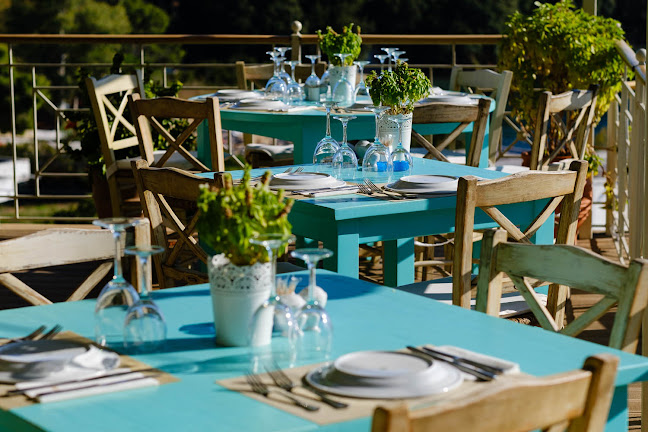 Infinity Blue Restaurant - Κολιός