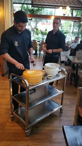 Comentarii opinii despre Agora Select