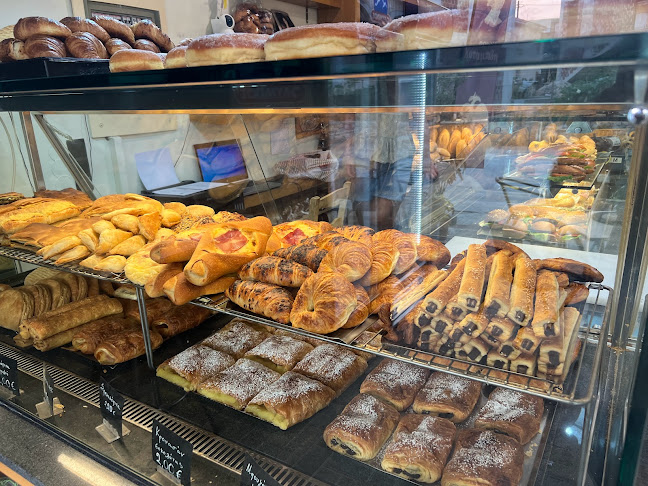 Opinii despre Φούρνος Κοτσαμπασίδη-Kotsampasidis bakery în Πέρδικα - Γαστρονομία και φιλοξενία