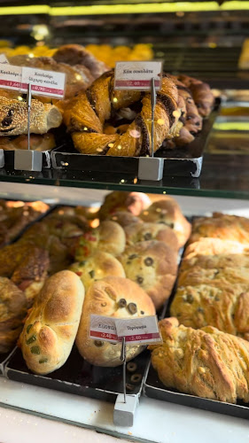 Μυλωνάς Πανόρμου - Γαστρονομία και φιλοξενία