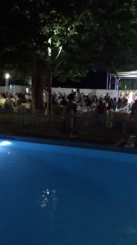 Paloma pool bar restaurant