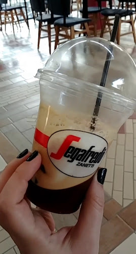 Opinii despre La Boîte în Φλώρινα - Γαστρονομία και φιλοξενία