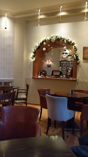 28ης Οκτωβρίου 2, Λουτρά Αιδηψού 343 00