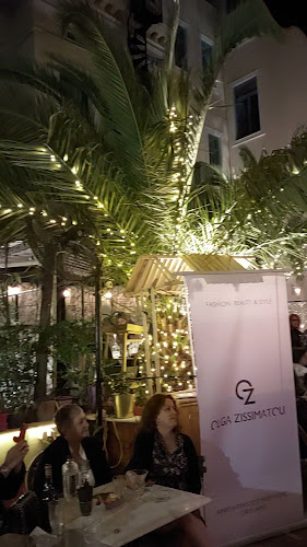 Opinii despre Mardi Brunch, Coffee & Wine Bar - Brunch Πειραιάς în Πειραιάς - Γαστρονομία και φιλοξενία