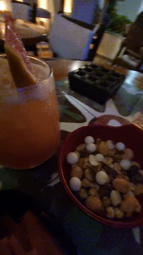 Mercurius Cocktail Bar - Γαστρονομία και φιλοξενία