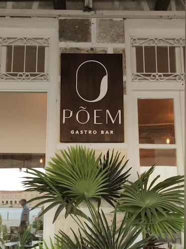 Poem - Γαστρονομία και φιλοξενία