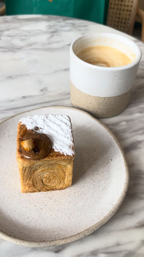 Nikis, Syntagma 23, Αθήνα 105 57