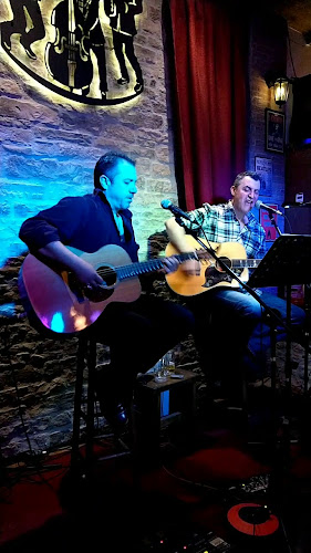 Zempi Place - Γαστρονομία και φιλοξενία