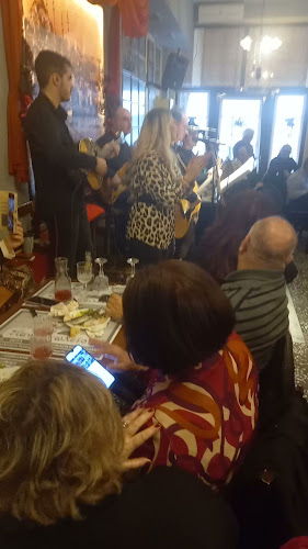 Παντοπωλείον Πολίτικη Κουζίνα - Γαστρονομία και φιλοξενία