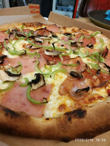 Opinii despre fame în Ανατολή - Γαστρονομία και φιλοξενία