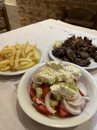 Opinii despre Η Παράδοση în Τσαριτσάνη - Γαστρονομία και φιλοξενία