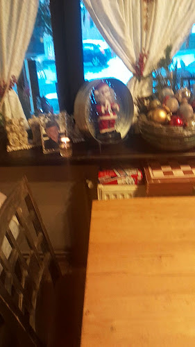 Opinii despre Καφέ Ταβέρνα της Φαίης în Καταρράκτης - Γαστρονομία και φιλοξενία