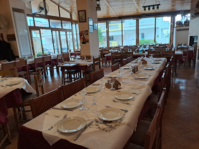 Opinii despre Παραδοσιακή Ταβέρνα "Δερβένι" în Λαγυνά - Γαστρονομία και φιλοξενία