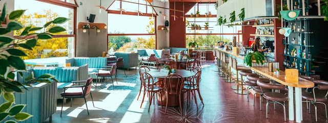 Λόφος Cafe Bar | Breakfast, Lunch, Coffee, Dinner