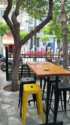 Opinii despre Good dog Peiraias în Πειραιάς - Γαστρονομία και φιλοξενία