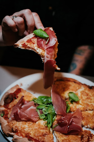 Opinii despre Old School • The Food project în Αθήνα - Γαστρονομία και φιλοξενία