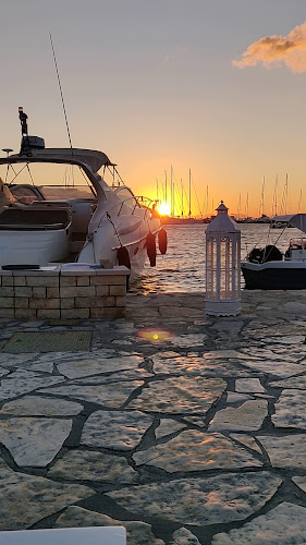 Sivota Port, Σύβοτα 461 00