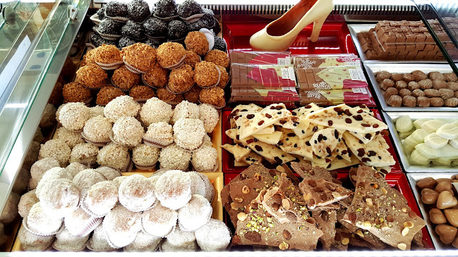 Alexandros Patisserie Catering since 1969 Αλέξανδρος Αρτοζαχαροπλαστείο - Γαστρονομία και φιλοξενία