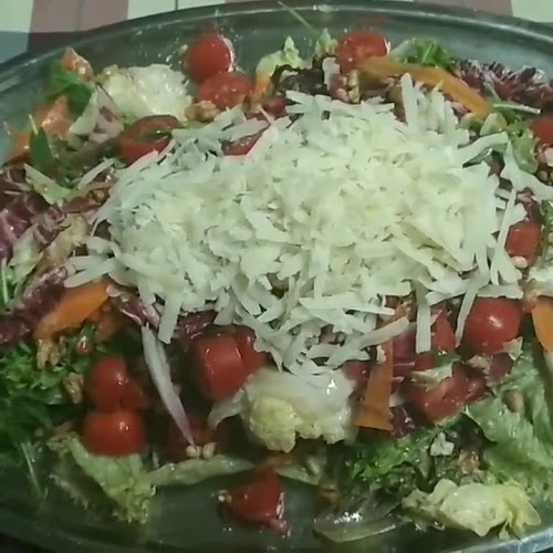 Ταβέρνα ο Μάκης - Κερατέα - Γαστρονομία και φιλοξενία