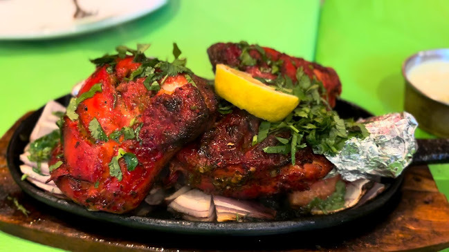 Kebab & Curry Indian Restaurant - Πειραιάς