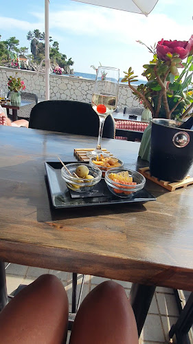 Opinii despre The Old Garden în Πάργα - Γαστρονομία και φιλοξενία